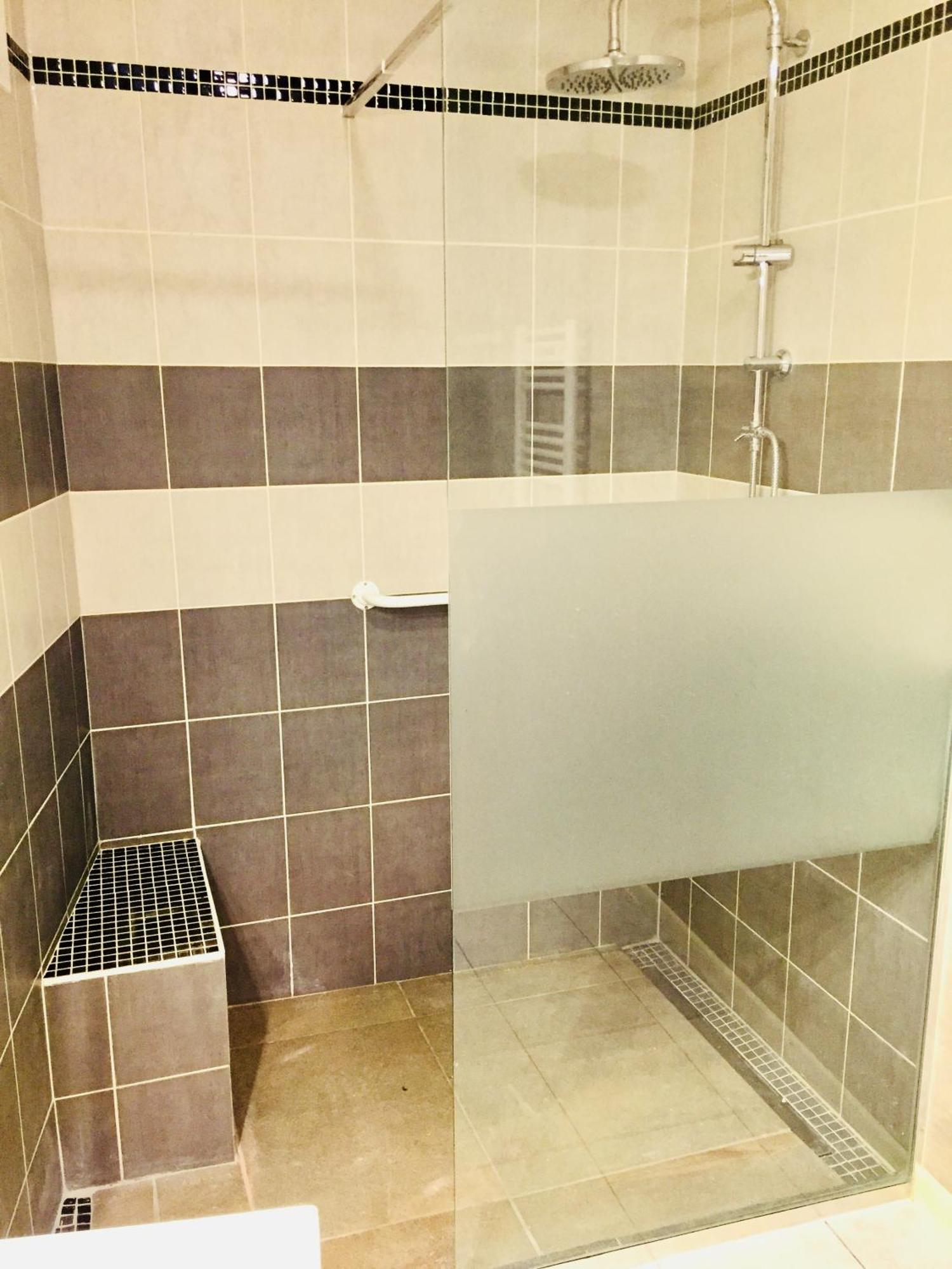 Bigorra Centre Le Sanctuaire La Grotte , Parking Appartement *