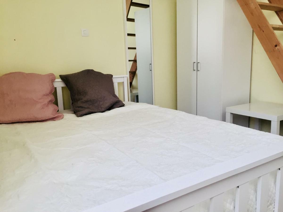 Bigorra Centre Le Sanctuaire La Grotte , Parking Appartement *